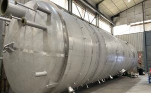 Planta completa de depósitos para el almacenamiento y tratamiento de aceite en Arabia Saudí