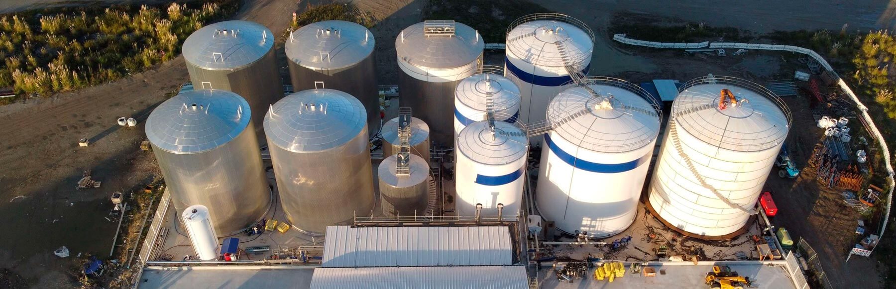 Depósitos para el almacenamiento de líquidos a granel